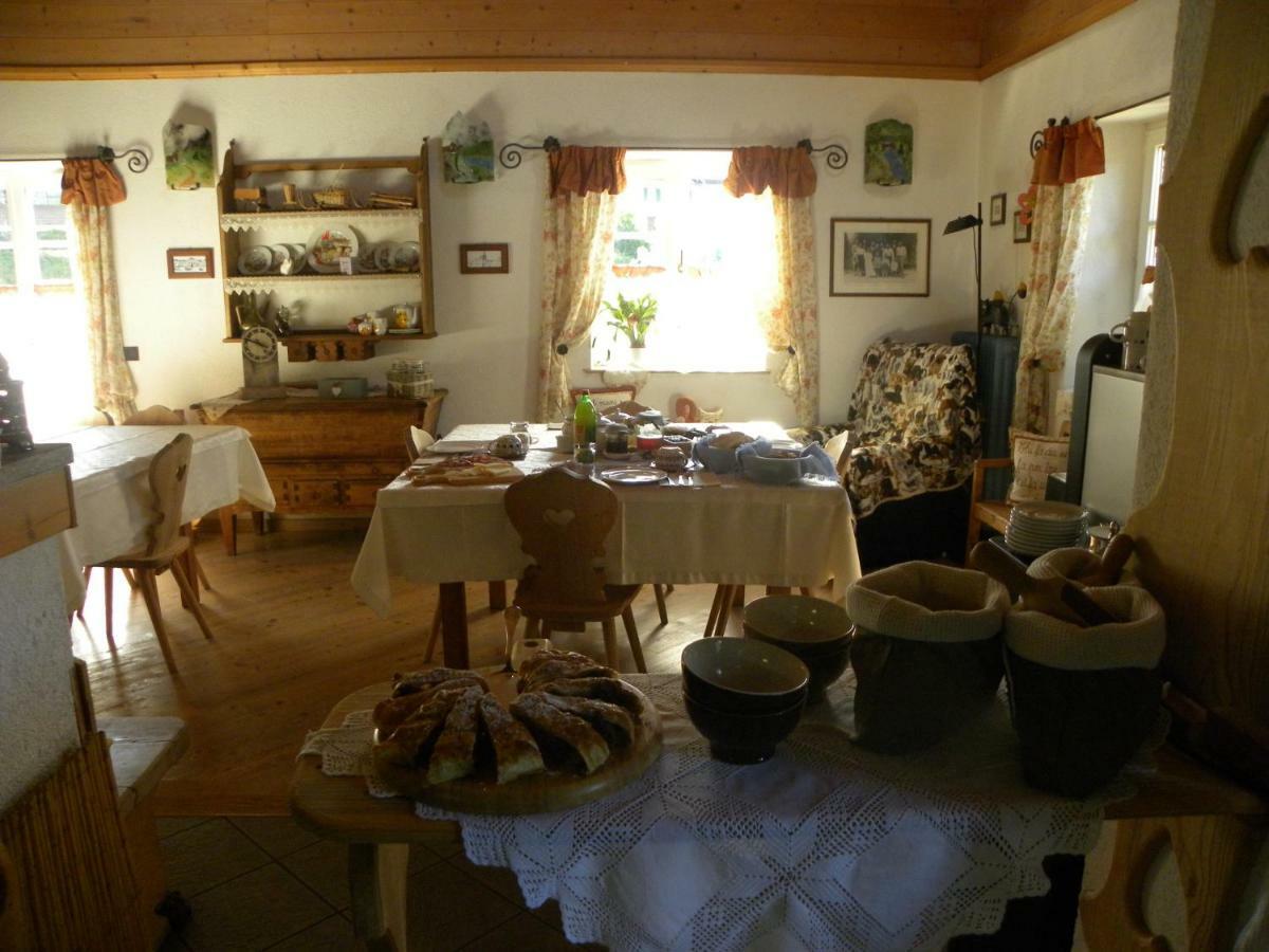B&B La Casa Delle Bambole Panchia Εξωτερικό φωτογραφία
